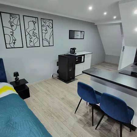 Przytulny Bella Biały Kamień Apartament